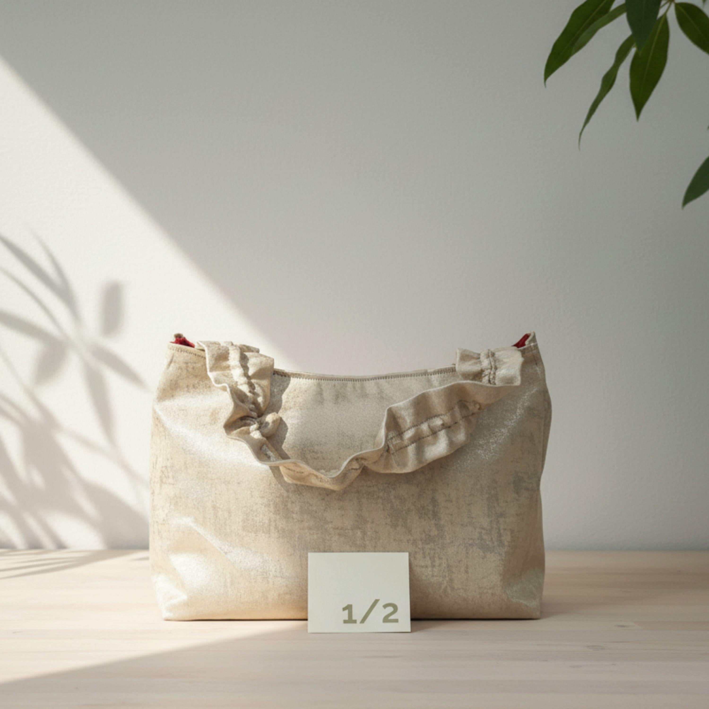 Vienna Nights Tote – Gold & Rubinrot